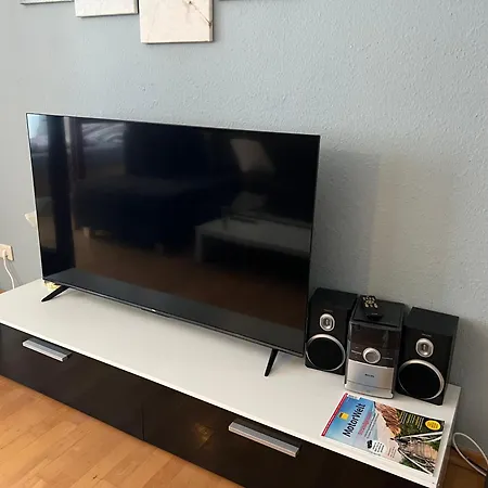 Very Nice, And Fully Furnished Apartmán *