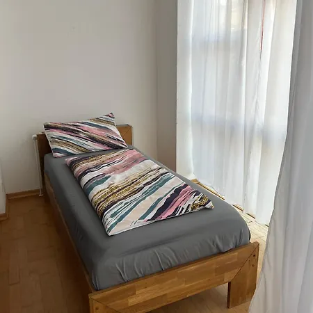 Very Nice, And Fully Furnished Lejlighed Bonn