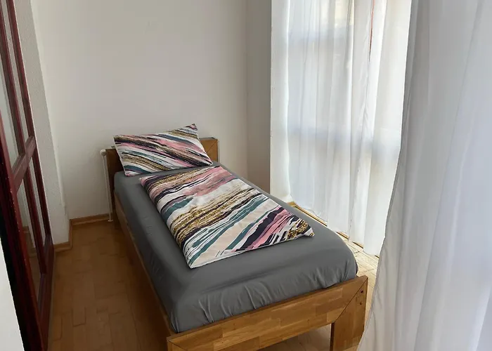 Very Nice, And Fully Furnished דירה בון